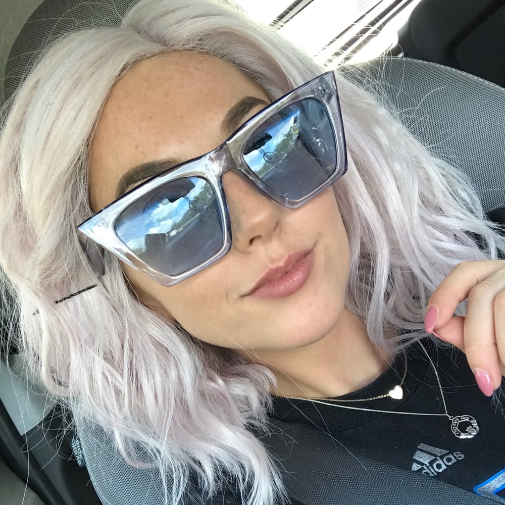 Meet your Posher, Robyn